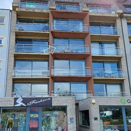 3 Met Strandcabine * بريدين