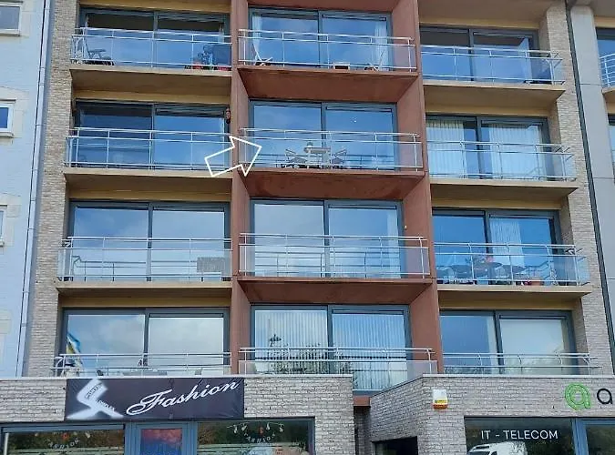 3 Met Strandcabine * Bredene